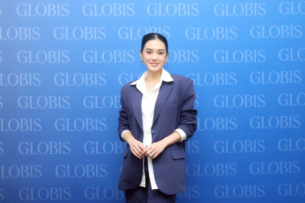 เฌอปราง อารีย์กุล
