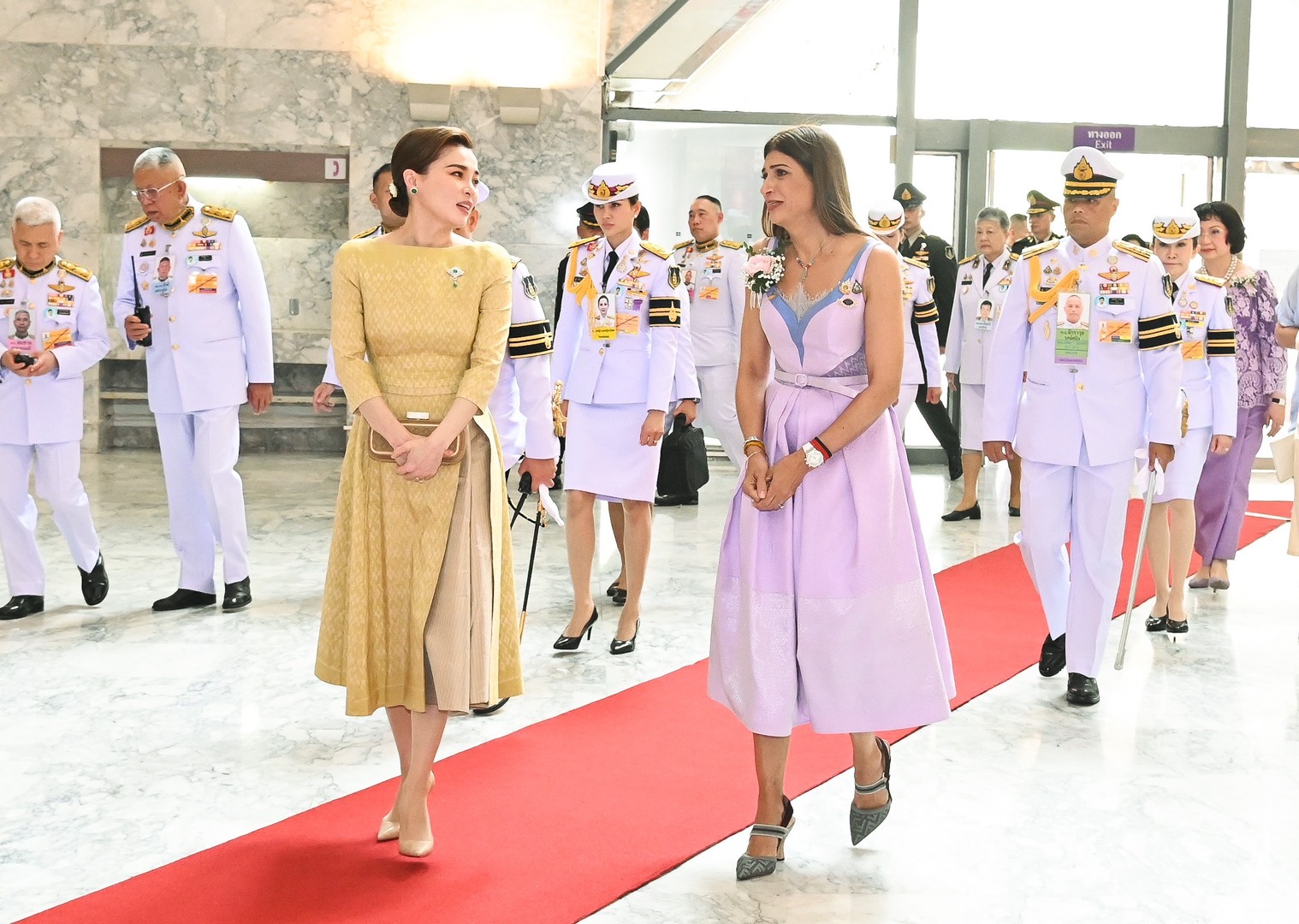 พระบรมราชินี เสด็จฯ ทอดพระเนตรบัลเลต์รอบเยาวชน เรื่อง “เดอะ นัทแครกเกอร์”