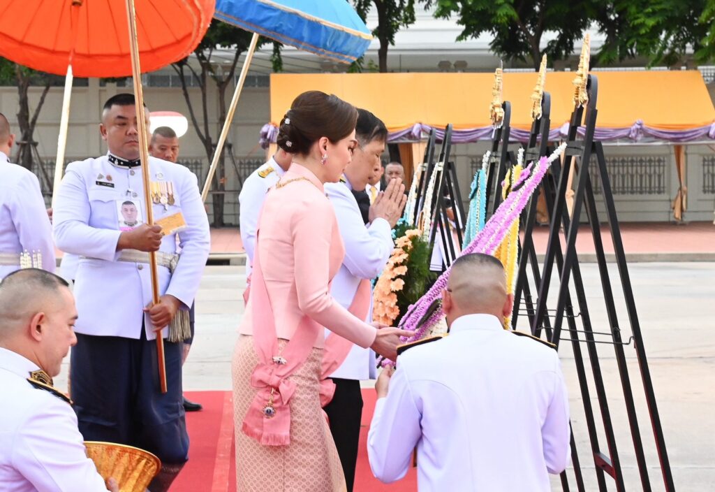 ในหลวง พระราชินี