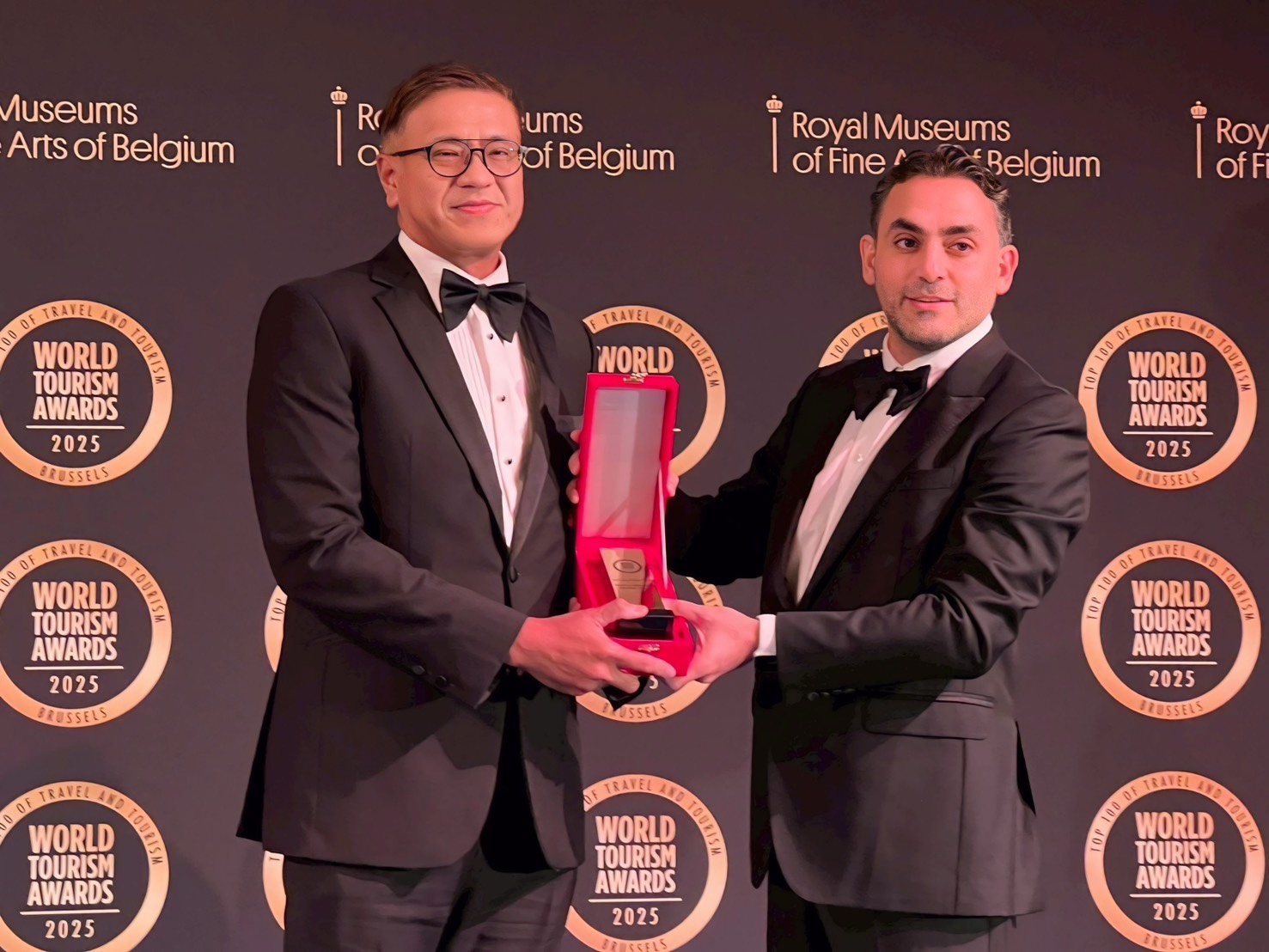 ททท. คว้า 2 รางวัล ‘TAT-AI และ เที่ยวไทยคนละครึ่ง’ก้าวสู่ยุค Smart Tourism