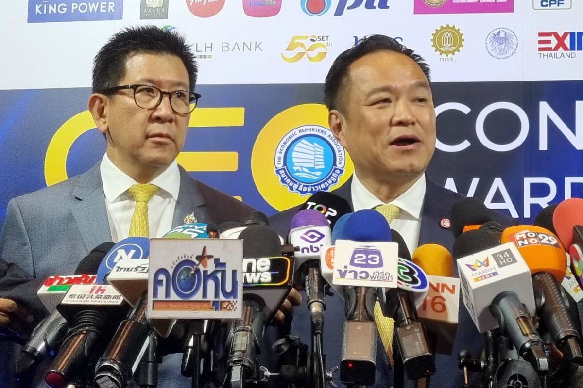 อนุทิน​ โยน​ ‘เอกนิติ​’ ตอบ​เหตุผู้ว่าฯ​ ร.ฟ.ท.​ลาออก​ เซ่น​ปมไฮสปีด-เขากระโดง​หรือไม่