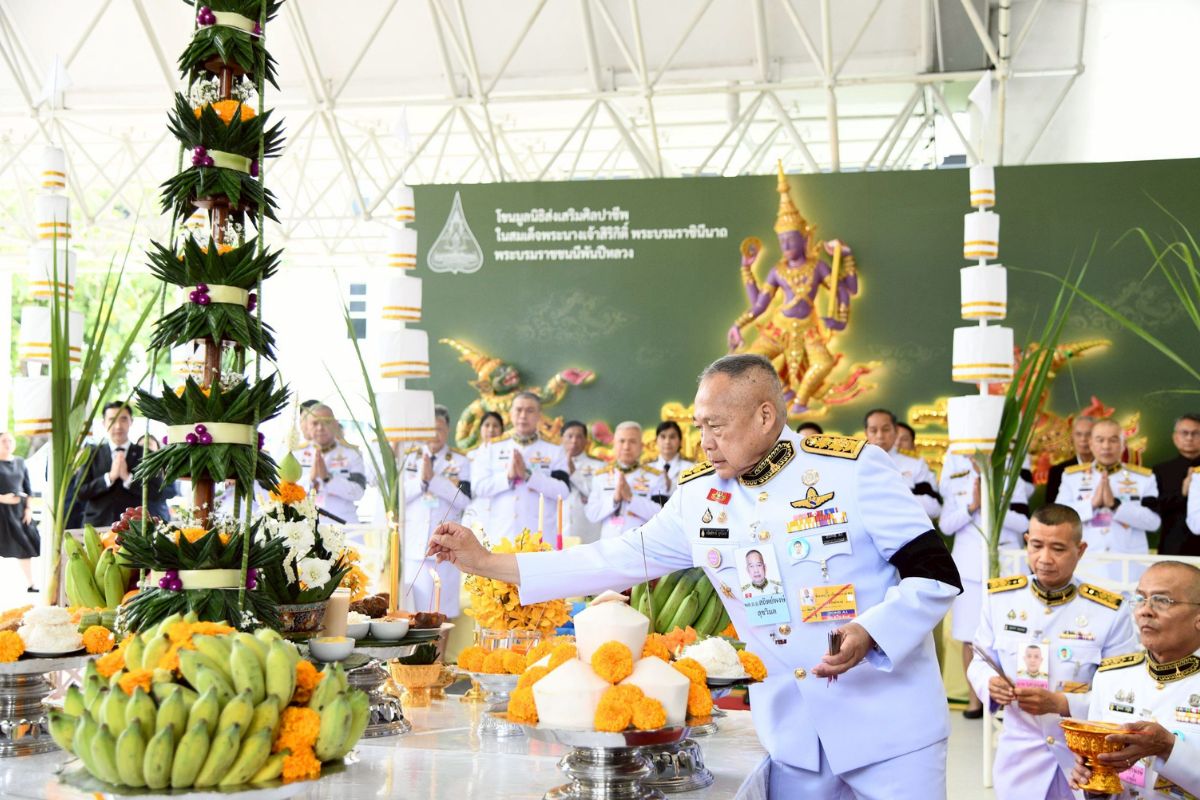 พล.อ.อ.สถิตย์พงษ์บวงสรวงโขนพระราชทาน ตอน “สัตยาพาลี”