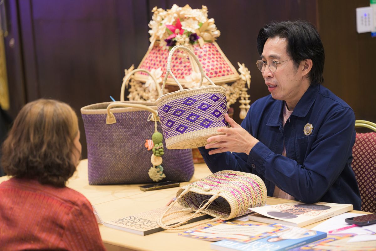 กรมการพัฒนาชุมชนยกระดับ “จักสานไทย” สู่ตลาดสากล