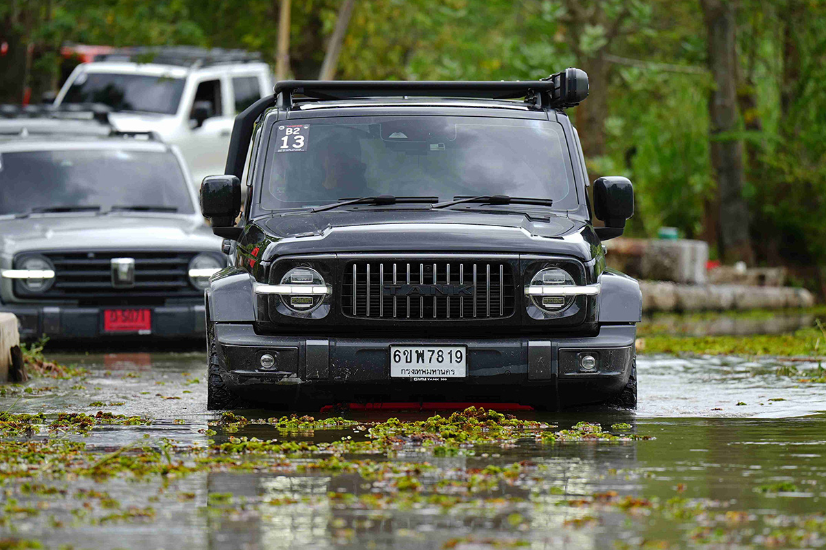 TANK OFF-ROAD ACADEMY