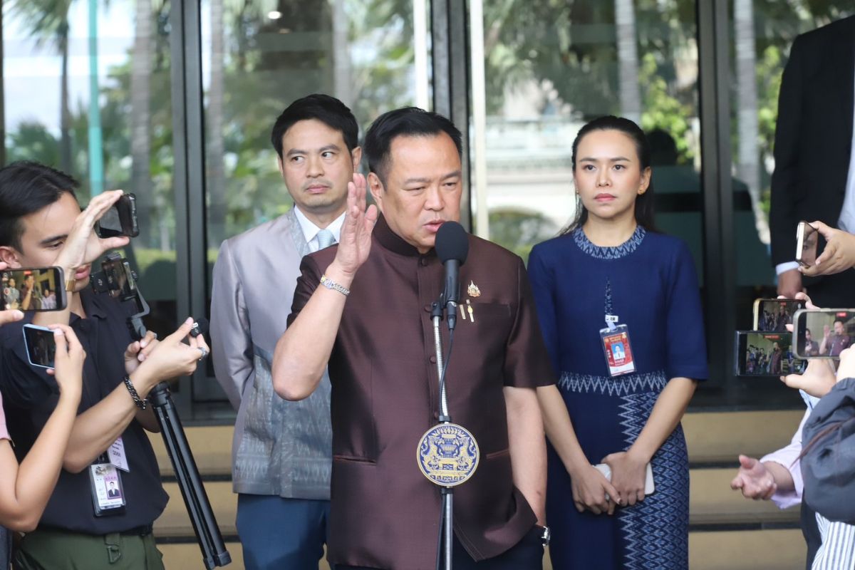 นายกฯ ชี้ปล้นทองสุไหงโก-ลก เป็นหน้าที่ตำรวจ-ทหาร ย้ำดูความปลอดภัยประชาชน