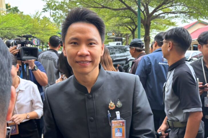 .รมว.ท่องเที่ยว ชี้จัด 'ลอยกระทง-ปีใหม่-สงกรานต์' จุดพลุได้ แต่ปรับให้เหมาะสม.