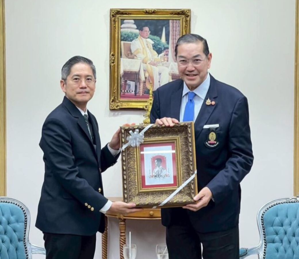 คณบดีแพทย์จุฬาฯ คนใหม่ เข้าพบนายกสภามหาวิทยาลัย หารือยุทธศาสตร์พัฒนาคณะ