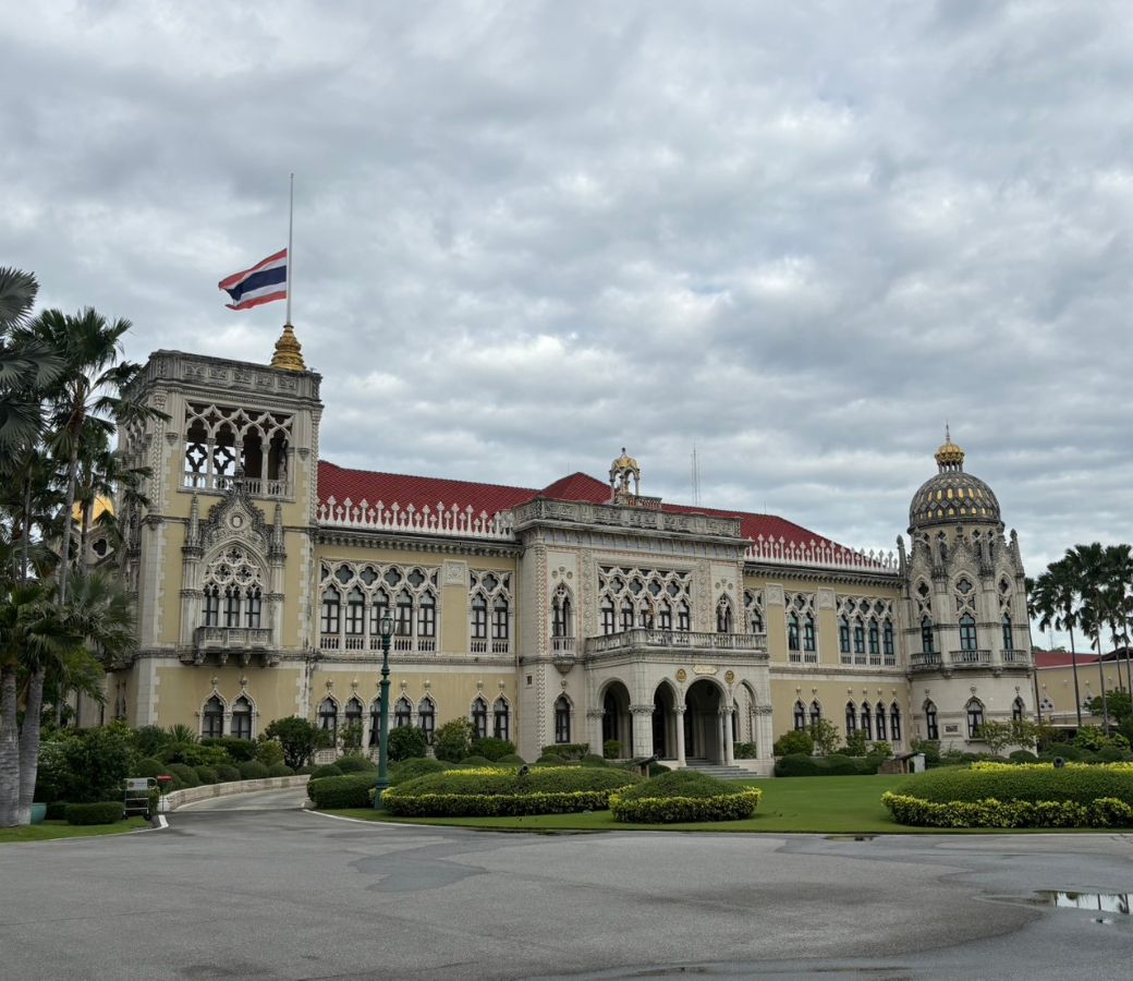 ประชุมคณะรัฐมนตรี นัดพิเศษ วางกรอบพระราชพิธีพระพันปีหลวงสวรรคต
