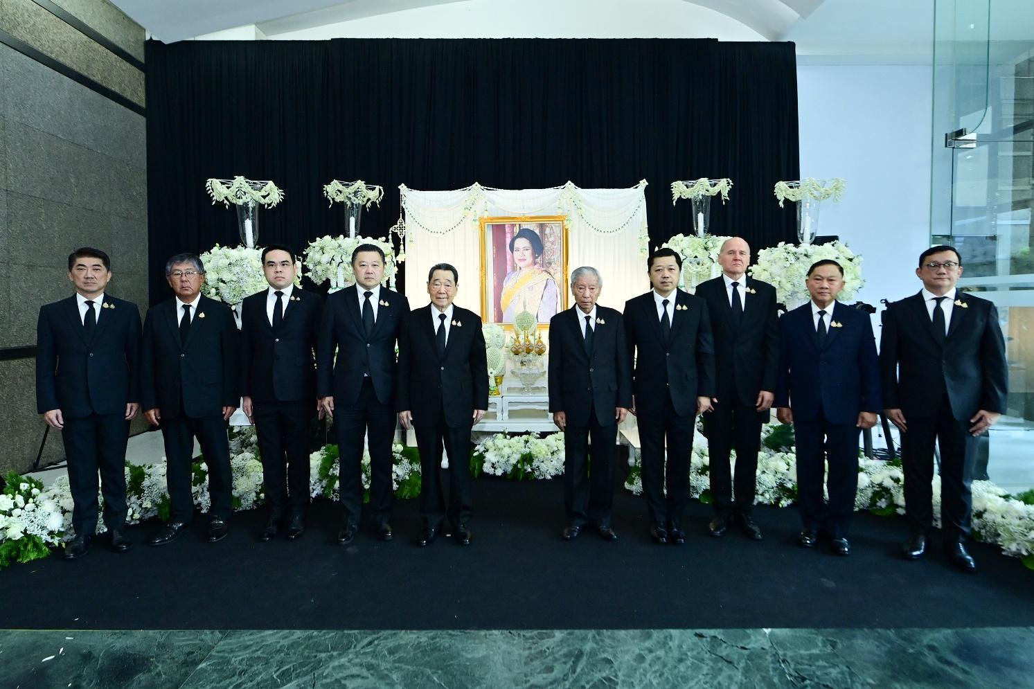 เครือซีพีทั่วโลกแสดงความอาลัยและรำลึกในพระมหากรุณาธิคุณ แด่สมเด็จพระบรมราชชนนีพันปีหลวง
