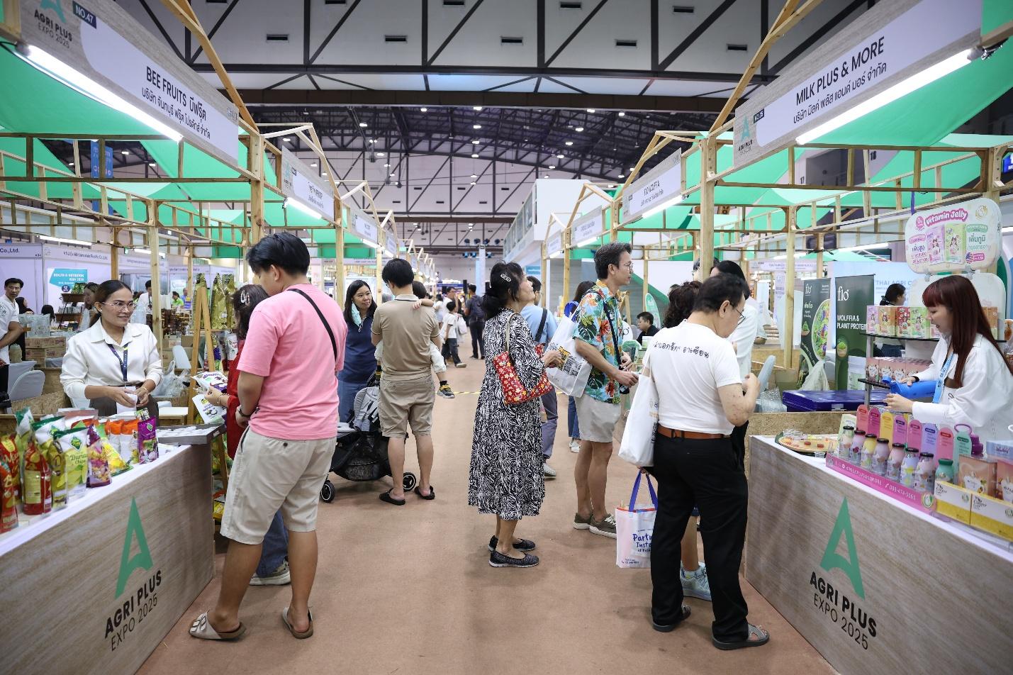 คต. ปลื้ม AGRI PLUS EXPO 2025 สุดปัง ยอดขายทะลุเป้า ดัน SMEs เกษตรนวัตกรรมไทยโกอินเตอร์