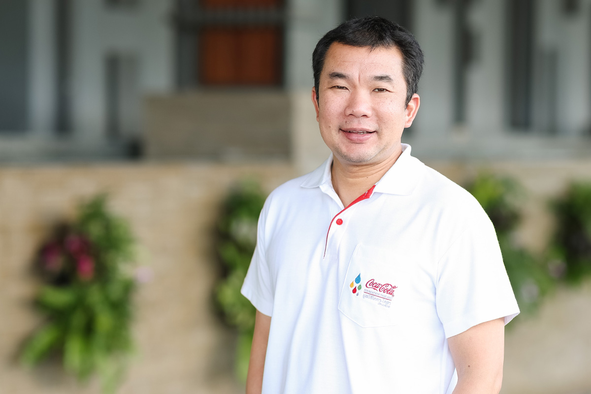 ศรุต วิทยารุ่งเรืองศรี