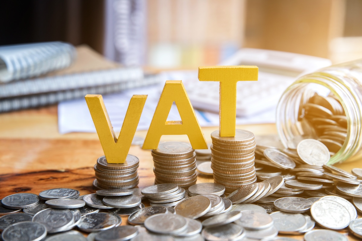 ผ่าแผนแก้วิกฤตการคลัง รื้อภาษีลอตใหญ่ ขึ้น VAT 8-10%
