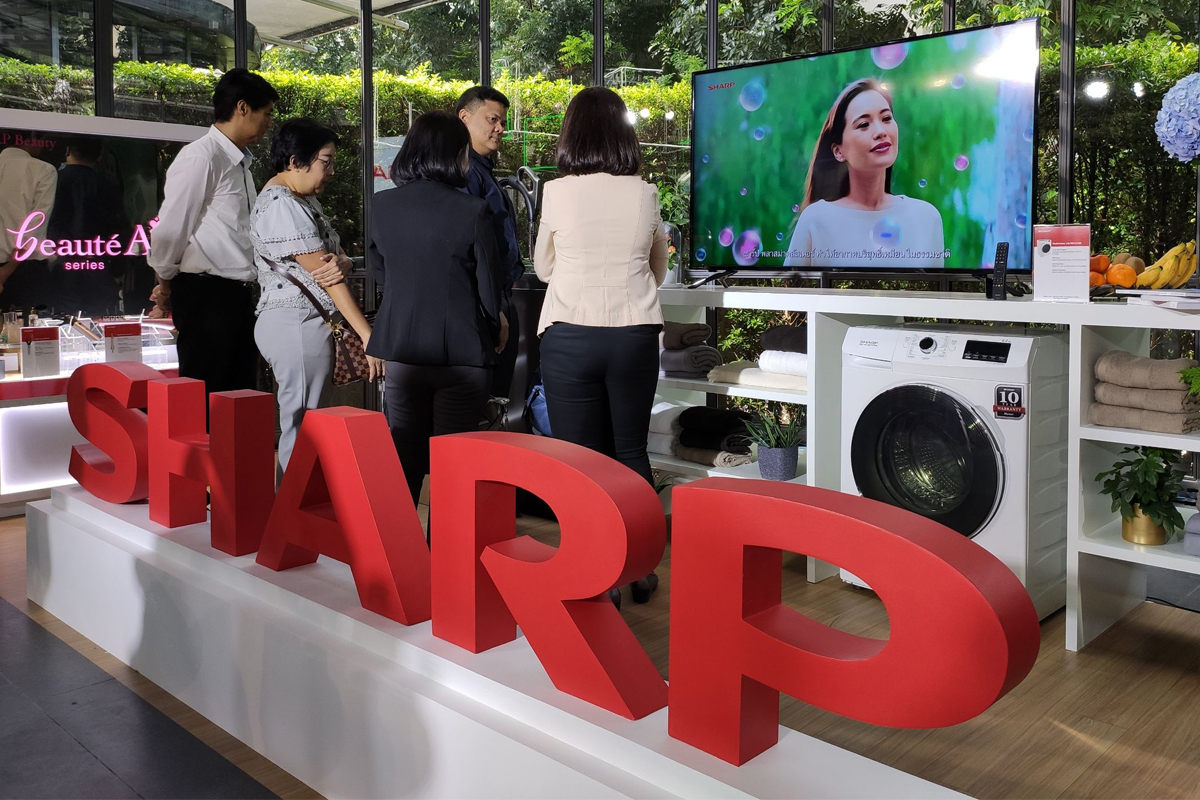Sharp เฟ้นธุรกิจ AI, EV หุ่นยนต์ เครื่องยนต์ตัวใหม่ สร้างเติบโต