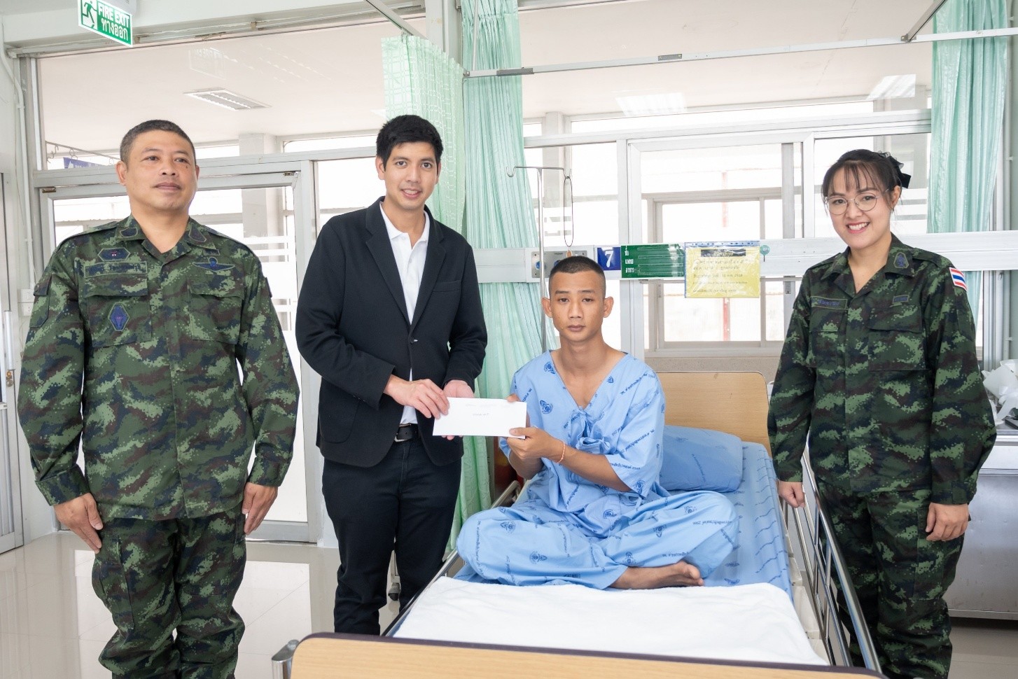 GULF มอบเงิน 1.3 ล้านบาท สร้างขวัญกำลังใจทหารบาดเจ็บ