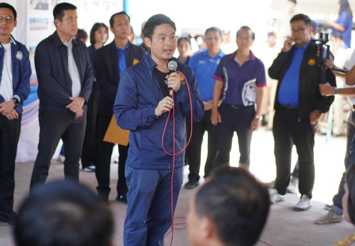 ครม.เตรียมอนุมัติงบเยียวยา 1.2 แสนครัวเรือน พื้นที่ท่วมขังนาน 17 จังหวัด