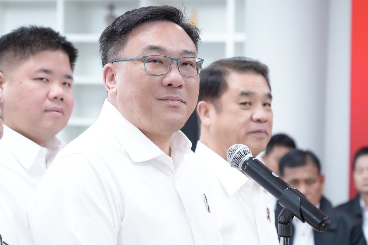 จุลพันธ์ ชี้ เพื่อไทย ไม่ขัดข้อง ‘อนุทิน’ ยุบสภา 12 ธ.ค. เตรียมร่างญัตติซักฟอกแล้ว