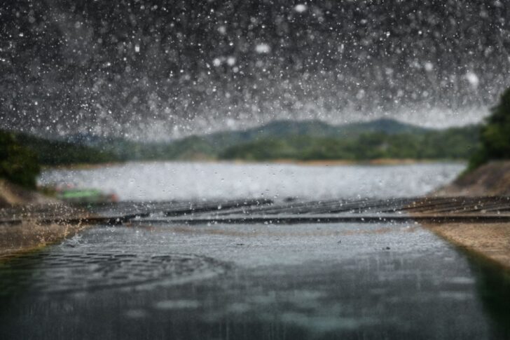 .พยากรณ์อากาศวันนี้ ไทยยังมีฝนฟ้าคะนอง อีสานอุณหภูมิลด 1-3 องศา.