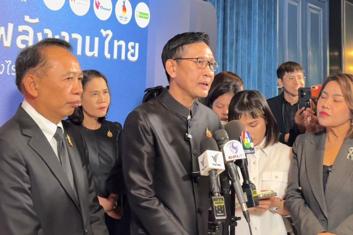 ‘อรรถพล’ สั่งสำรองน้ำมันช่วยน้ำท่วม ยันมีไฟเพียงพอ หลังโรงไฟฟ้าจะนะหยุดชั่วคราว