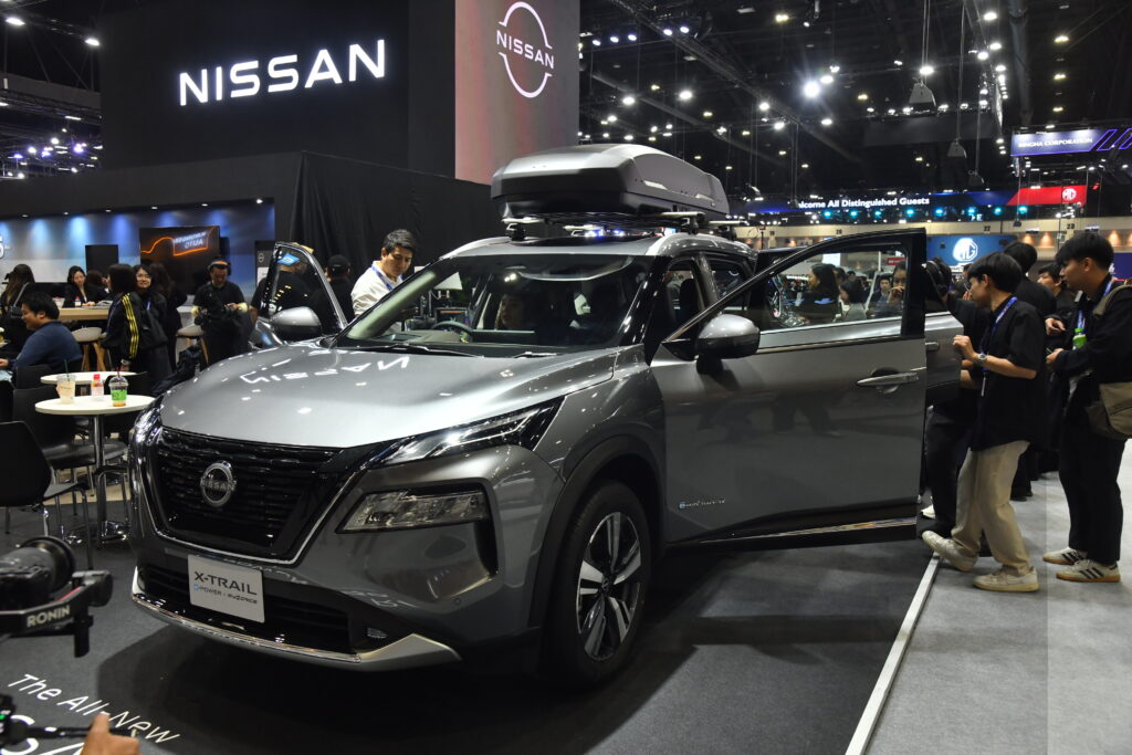 Nissan X-TRAIL 