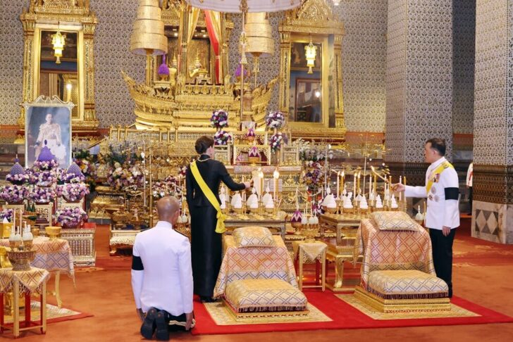 ในหลวง-พระราชินี