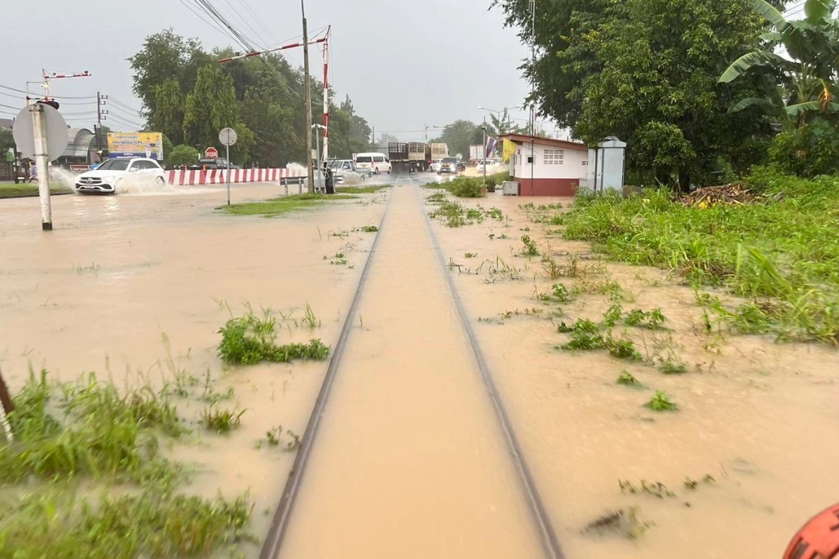 ภาคใต้น้ำท่วมสูง การรถไฟฯ ปรับเดินขบวนรถช่วงชุมทางหาดใหญ่ – คลองแงะ