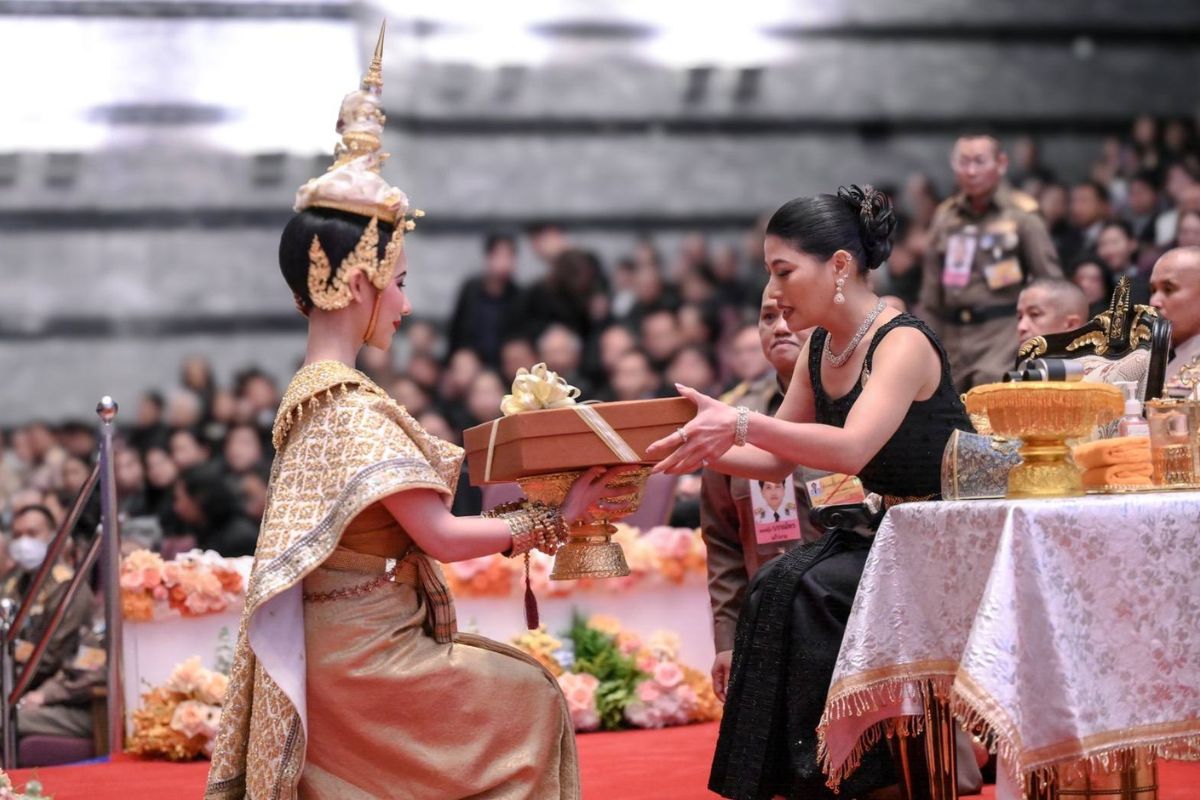เจ้าฟ้าสิริวัณณวรีฯ ทอดพระเนตรโขน “สัตยาพาลี”
