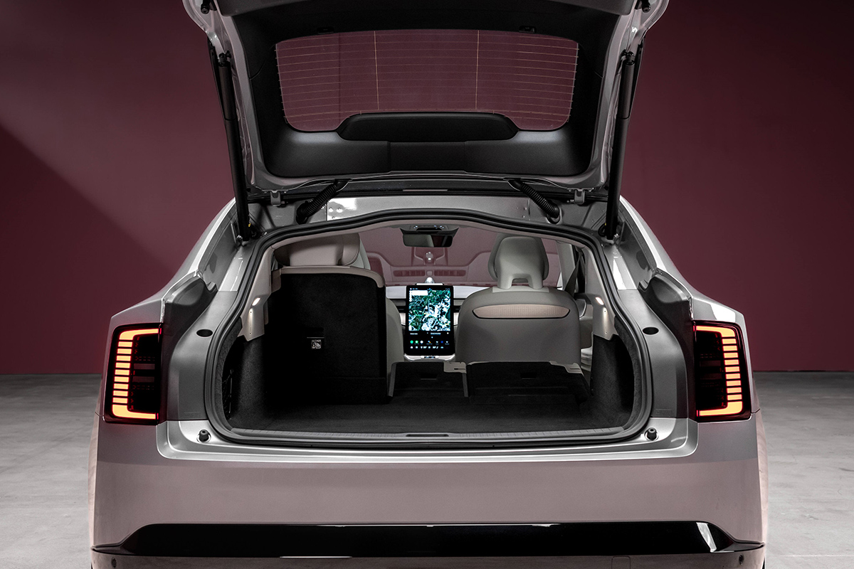 Volvo ES90