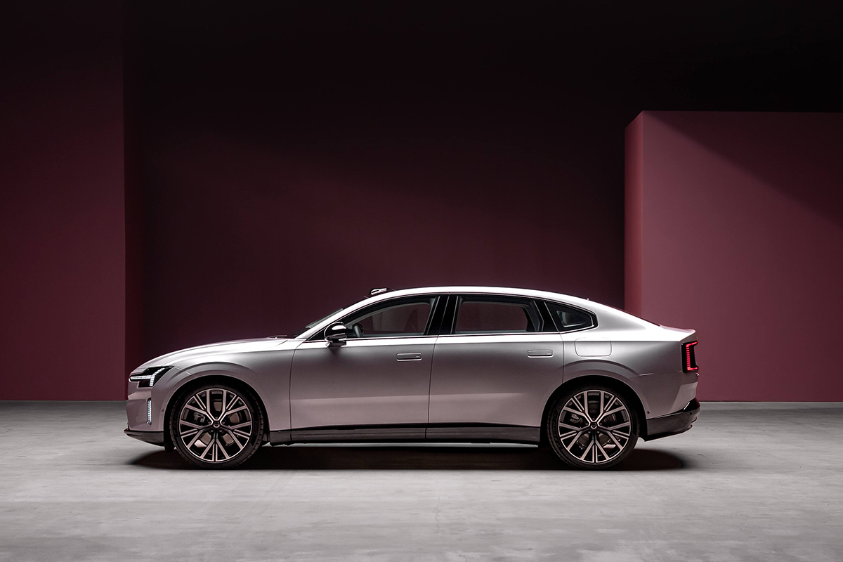 Volvo ES90