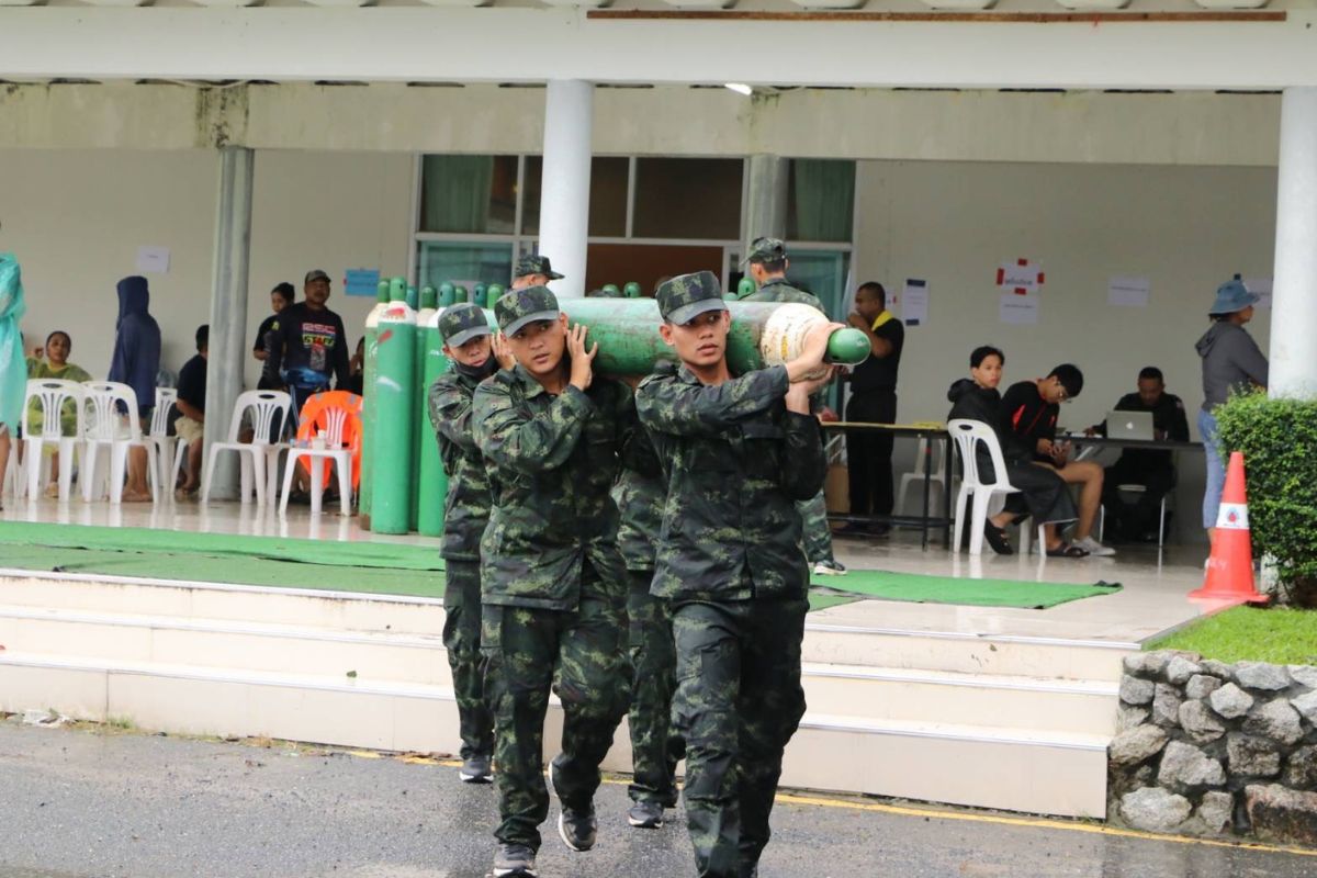 ศป.กฉ. แจงแบ่ง 4 เขตช่วยน้ำท่วมใต้ ย้ำ ผบ.ทสส.ตัดสินใจหน้างานได้ทันที
