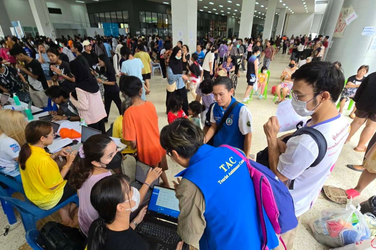 สถานการณ์น้ำท่วมสงขลาคลี่คลาย เร่งช่วยเหลือประชาชน-นักท่องเที่ยวต่อเนื่อง