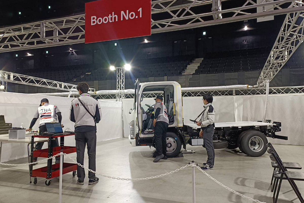 ทีมช่างอีซูซุไทย คว้าแชมป์