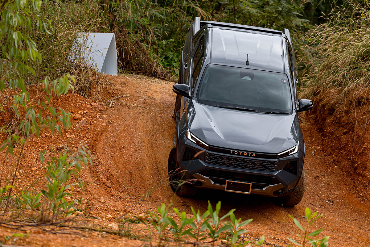 Hilux Travo Overland