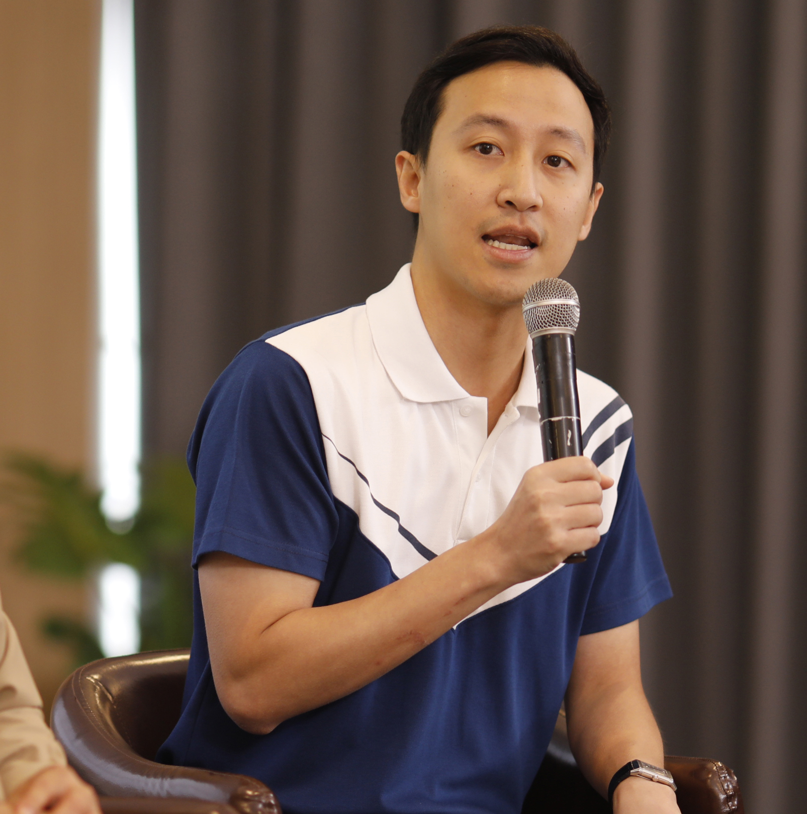 ชนนท์ กุลตั้งวัฒนา