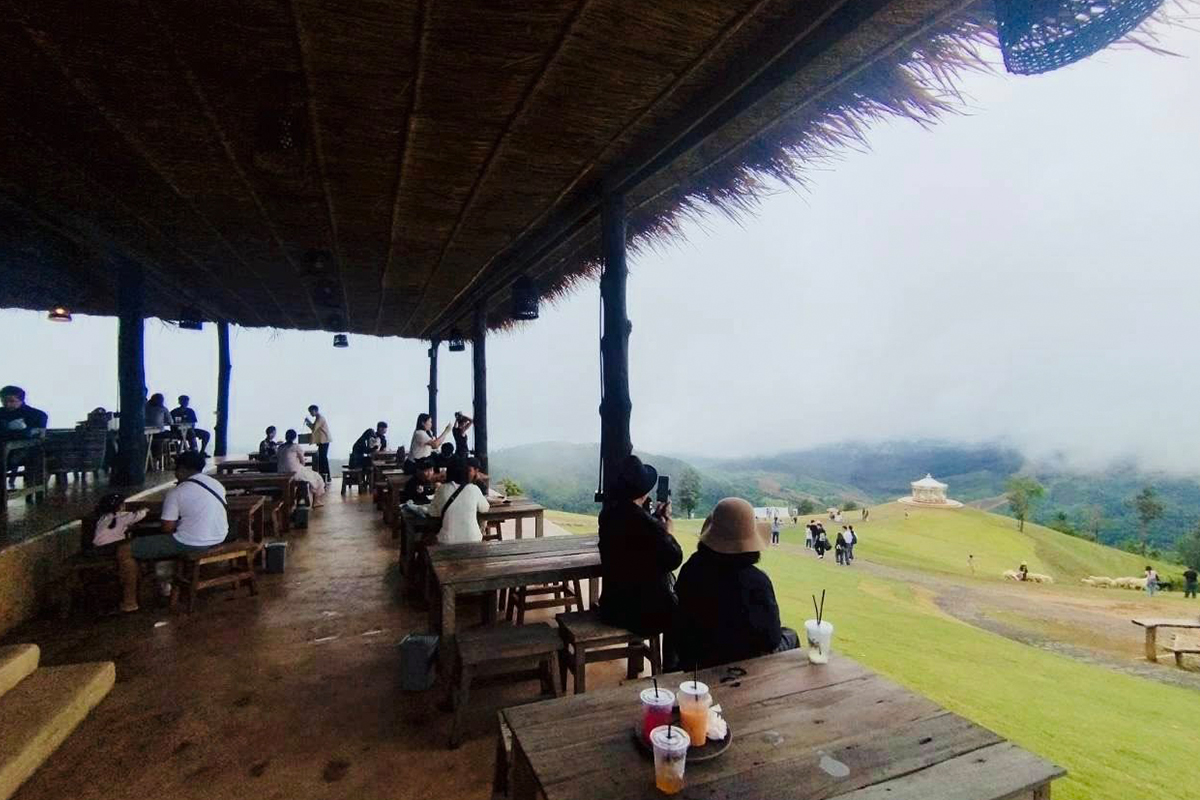 โรงแรม ‘เชียงใหม่-ภูเก็ต’ คึก นักท่องเที่ยวหนีจังหวัดชายแดน