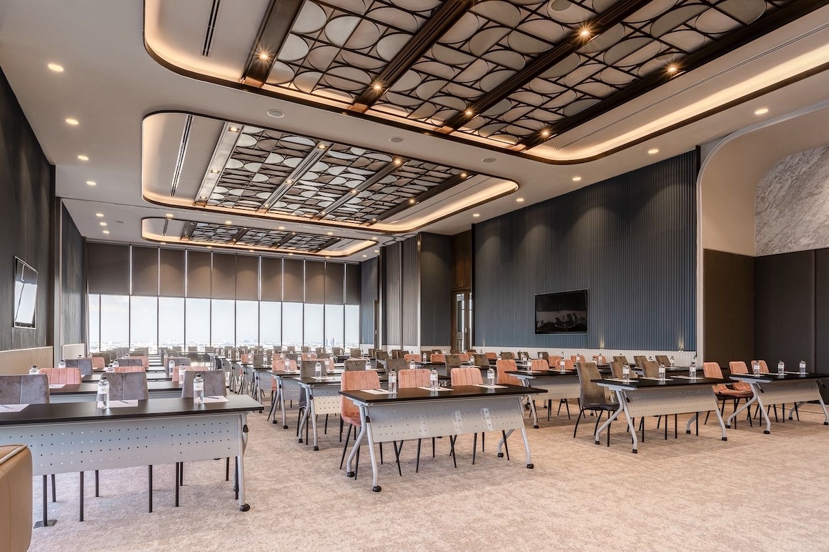 UHG ปรับแผนปั๊มรายได้ไฮซีซั่น ชี้ปีหน้าดีกว่าปีนี้-เดินหน้าลงทุนตามแผน