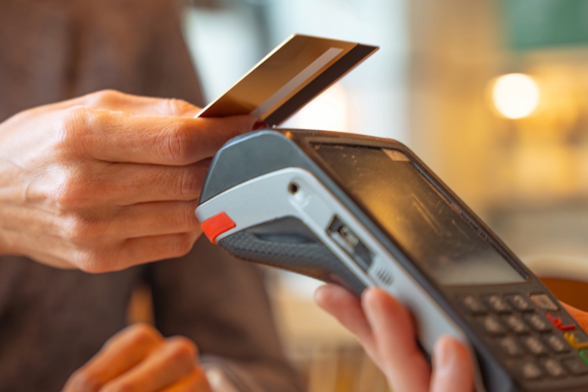 เปิดพฤติกรรมนักท่องเที่ยว ปี’67 ใช้จ่ายผ่านบัตรในไทย 3.27 แสนล้านบาท