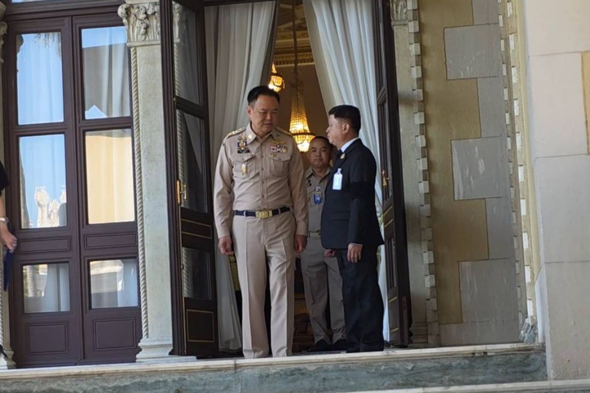 ‘อนุทิน’ รับรู้จัก​ ‘เบน​ สมิธ’ แต่ไม่สนิท​ ย้อนจะเอาอะไรกับภาพ​เก่า​ ​10 กว่าปี​
