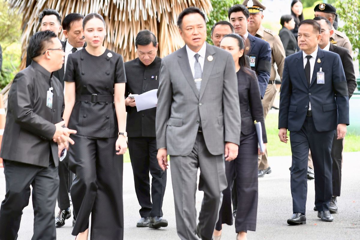 “อนุทิน” เผยทูตพิเศษจีนยังไม่ประสานเข้าพบคุยไกล่เกลี่ยความขัดแย้งไทย-กัมพูชา