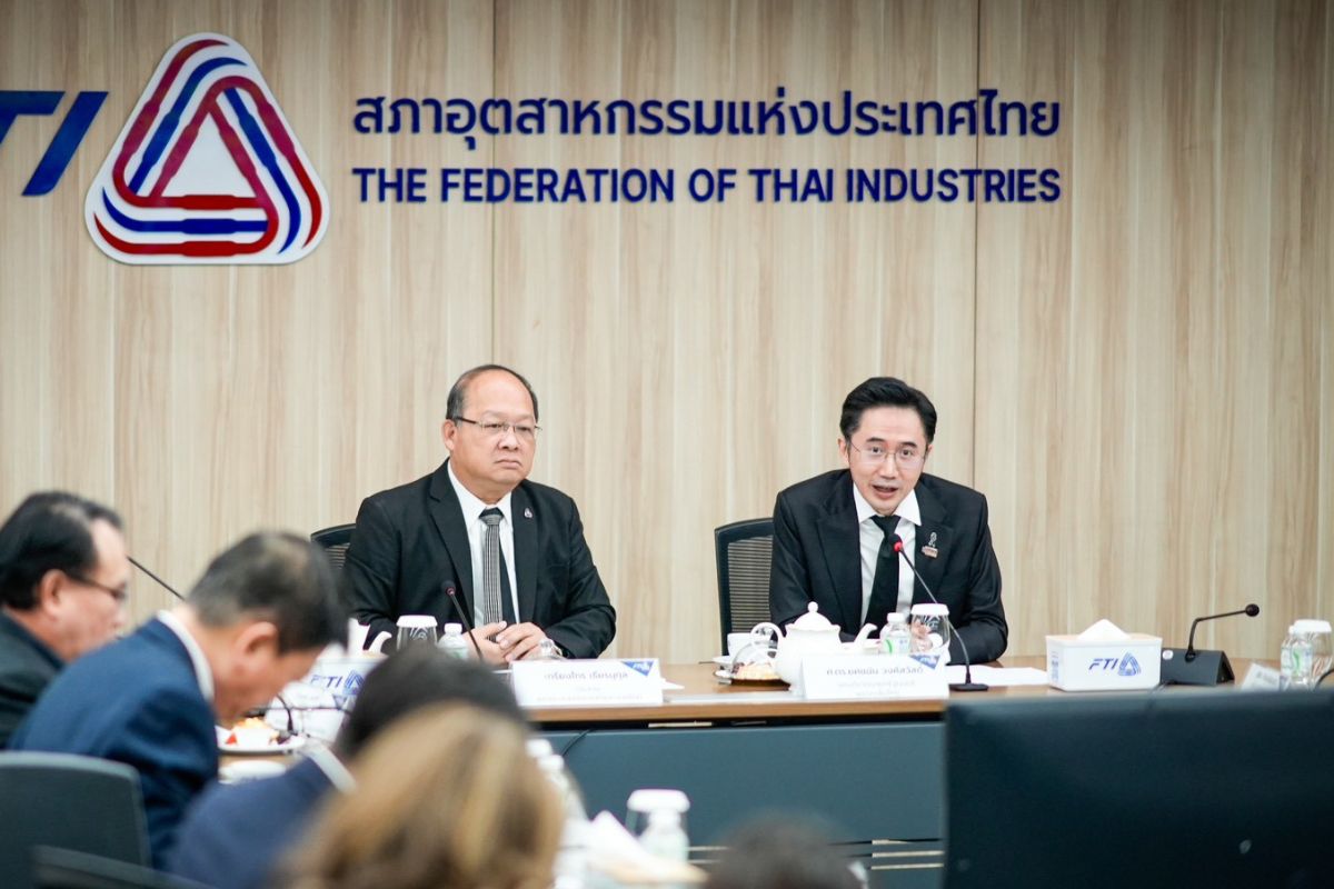 ‘ยศชนัน’ ยกเพื่อไทยคุย ส.อ.ท. ถกพัฒนาเศรษฐกิจอนาคต หนุนใช้ AI-งานวิจัยใช้จริง