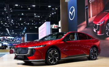 มาสด้า จัดโชว์เคสรถยนต์อีวี Mazda6e ทั่วประเทศ หลังกวาดยอดจองสิทธิ์กว่า 3,000 คัน Mazda6e