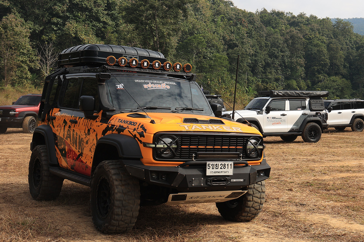TANK OFF-ROAD ACADEMY