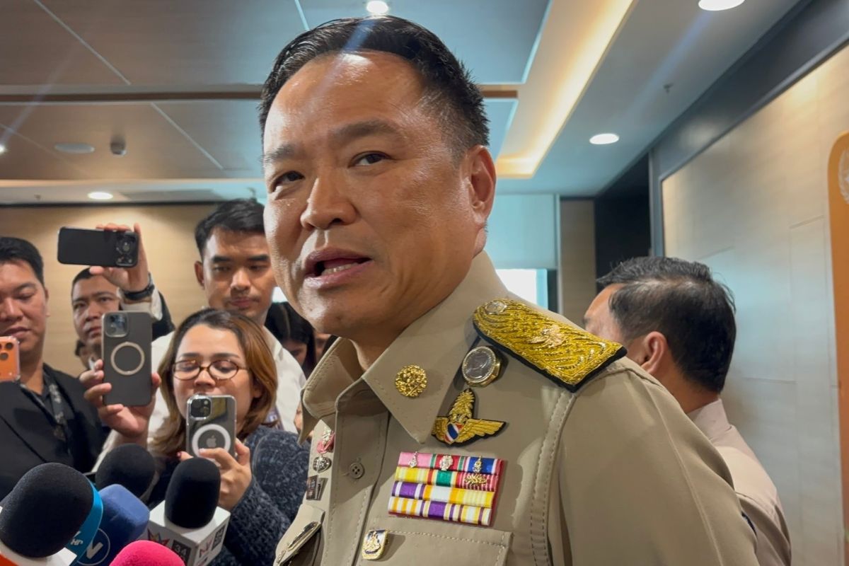 ภท.ลุยจีบ เอกนิติ-ศุภจี นั่งแคนดิเดตนายกฯ ตอบโซเชียลทวง 2,400 บอก “เดี๋ยวกลับมา”