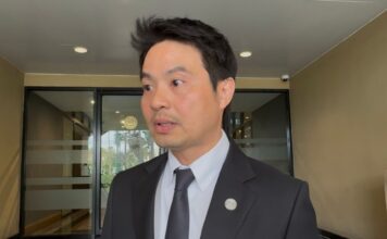 ภราดร ชี้ช่องใช้ข้อยกเว้น ทำประชามติพร้อมเลือกตั้ง ช่วยประหยัด 3 พันล้าน ภราดร ปริศนานันทกุล