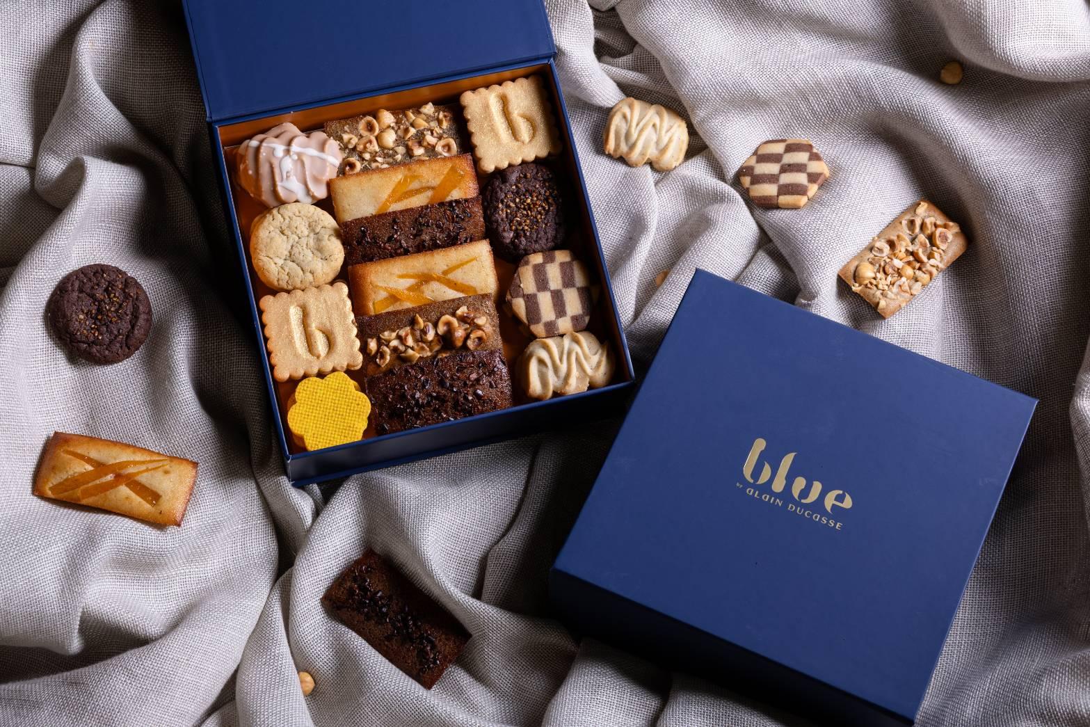 ฉลองเทศกาลแห่งความสุขกับ Blue Festive Delights Collection