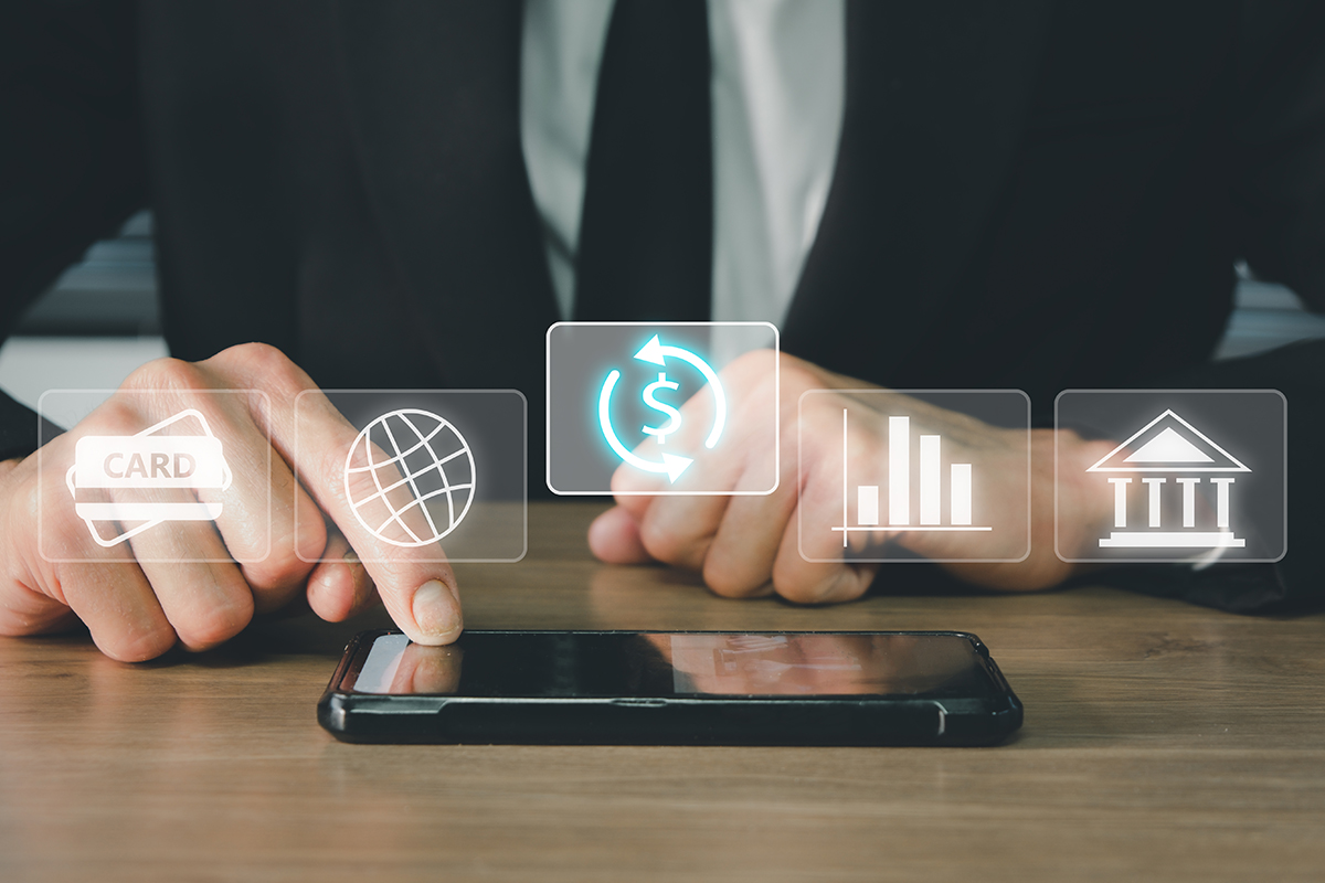 3 ยักษ์ธุรกิจซุ่มเตรียมคน-วางระบบไอที ดีเดย์เปิดให้บริการ ‘Virtual Bank’ มิ.ย.นี้