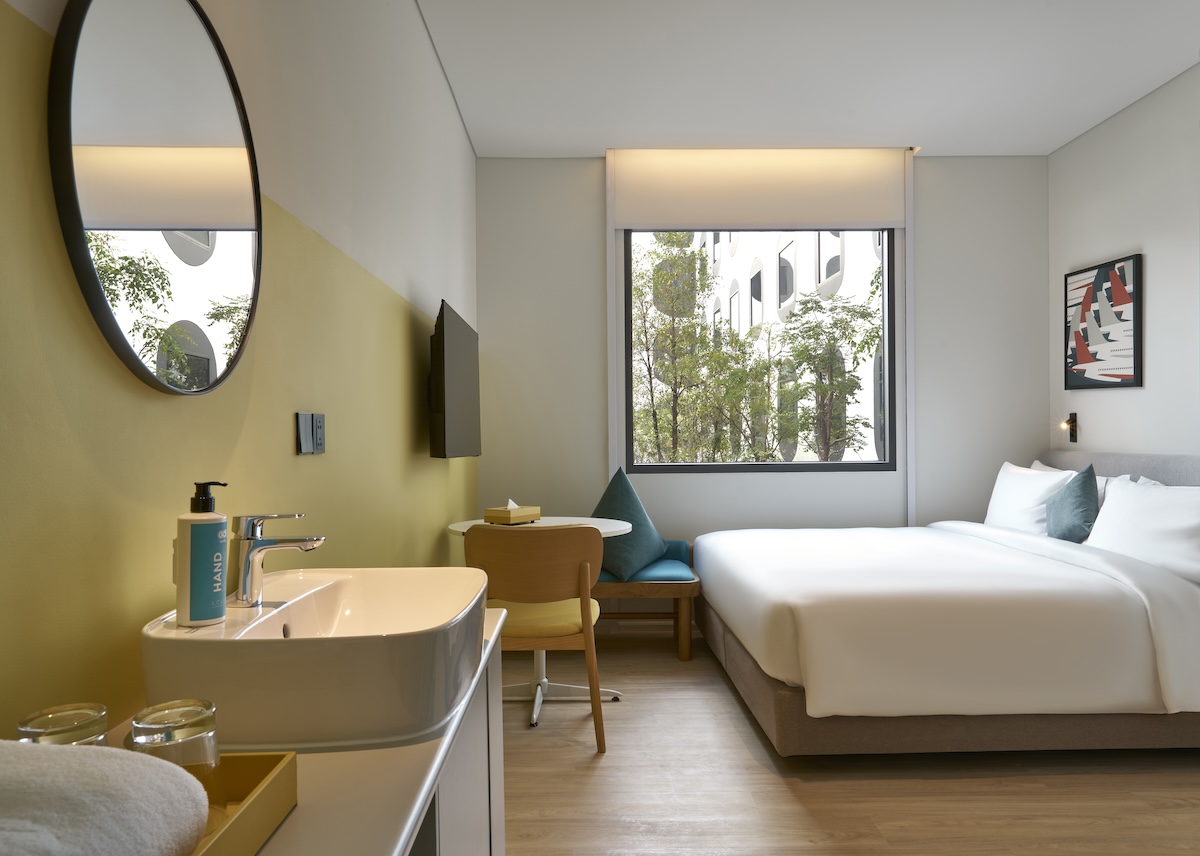 GO King Bedroom