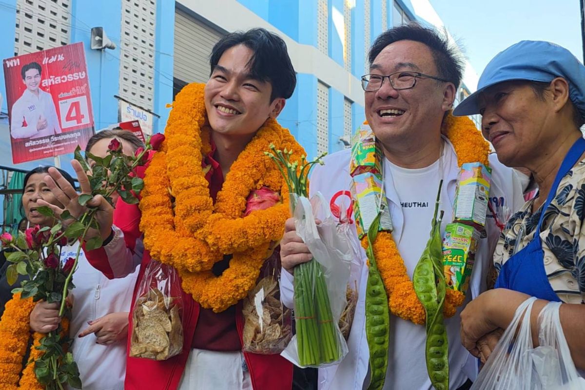 จุลพันธ์ เชื่อเลือกเพื่อไทยปักธงทวงคืน กทม. ได้หลายเขต มั่นใจกระแสตอบรับดี