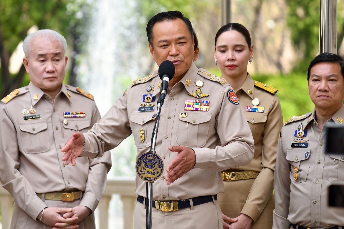 นายกฯ ยันมติ อ.ก.พ.สธ. ปลด ‘หมอสุภัทร’ ไม่มีกลั่นแกล้ง ชี้เป็นเรื่องภายในกระทรวง