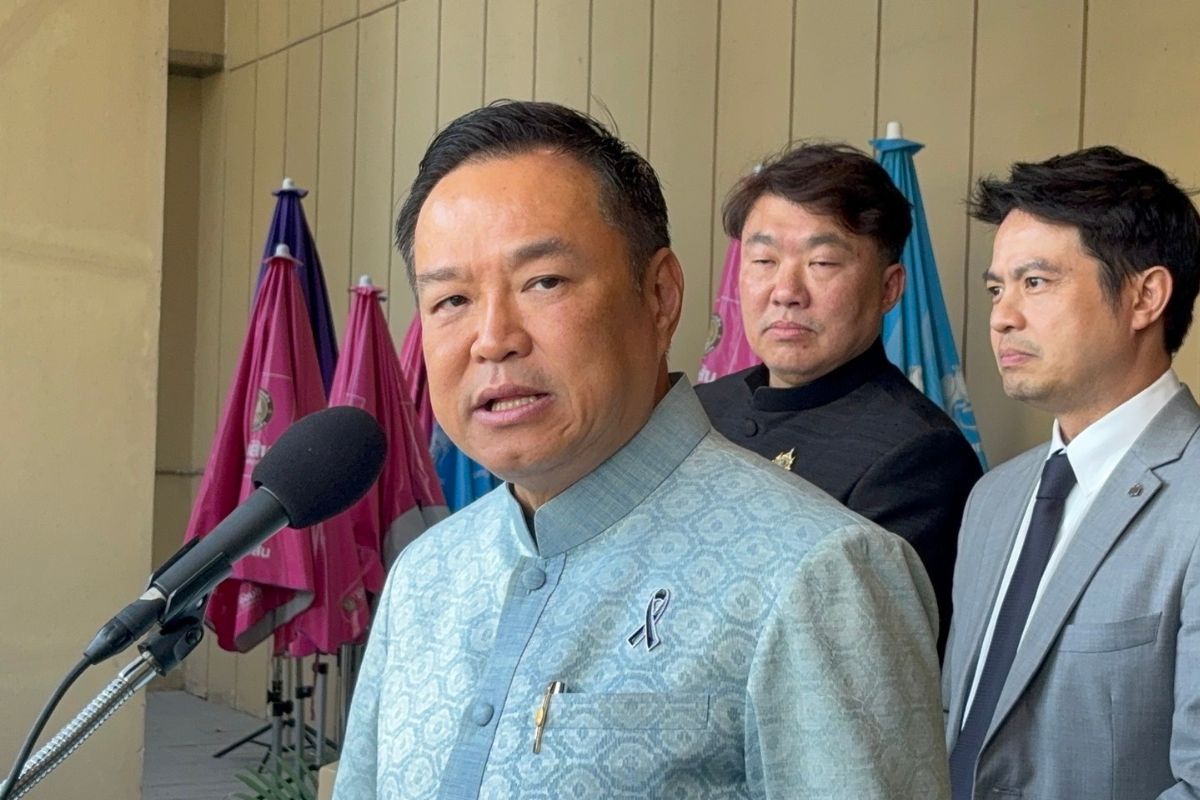 นายกฯสั่งแถลงแจงปมประกันสังคม เล็งยกเครื่องใหม่สลัดภาพราชการสู่บริหารมืออาชีพ
