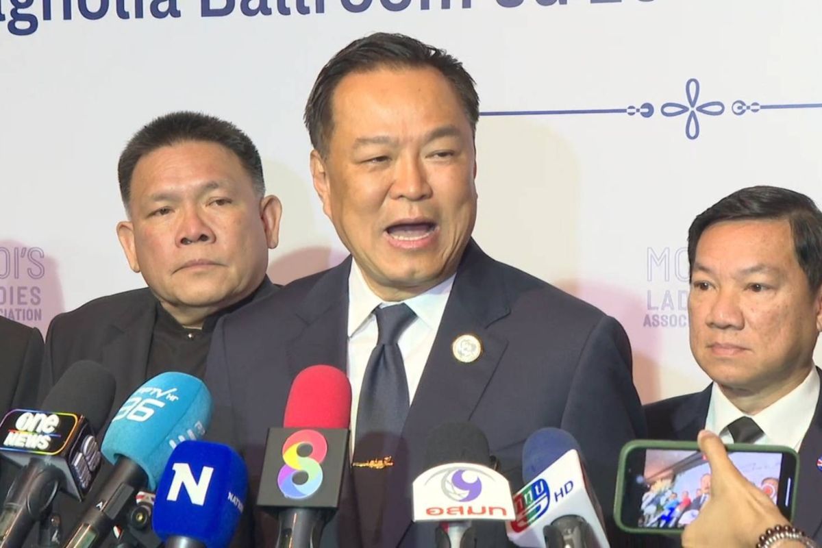 อนุทิน ยันไม่เคยสั่งปลด ‘หมอสุภัทร’ มองฝั่งตรงข้ามหวังโยงภูมิใจไทย